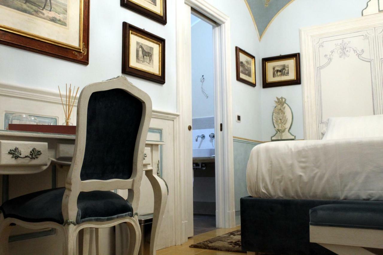 Les Suite Royales サッサリ エクステリア 写真