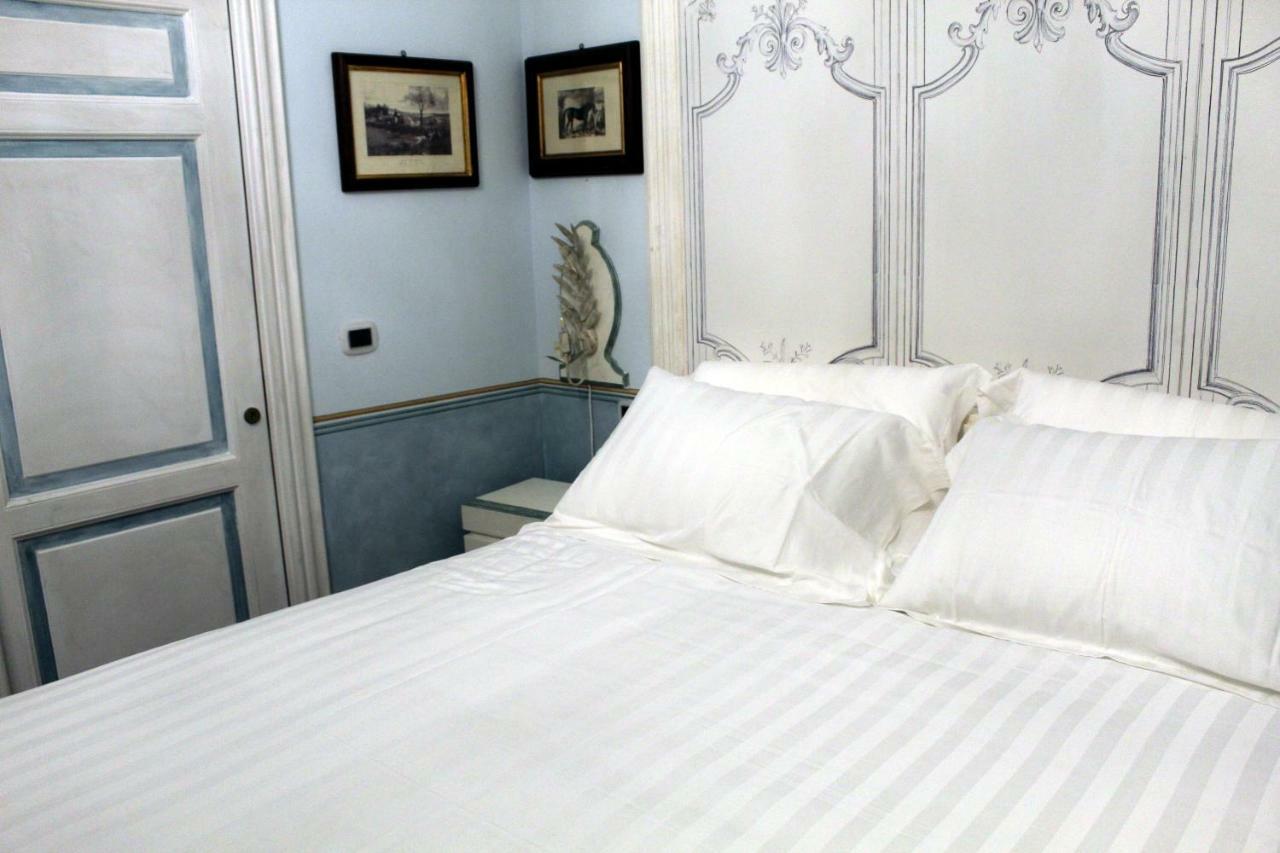 Les Suite Royales サッサリ エクステリア 写真