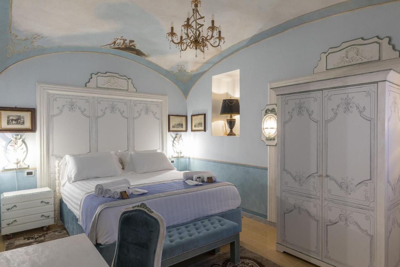 Les Suite Royales サッサリ エクステリア 写真