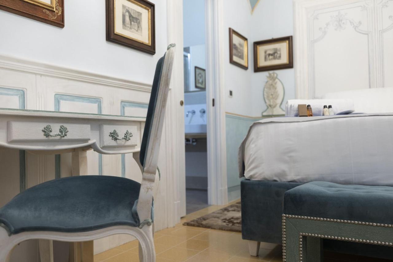Les Suite Royales サッサリ エクステリア 写真