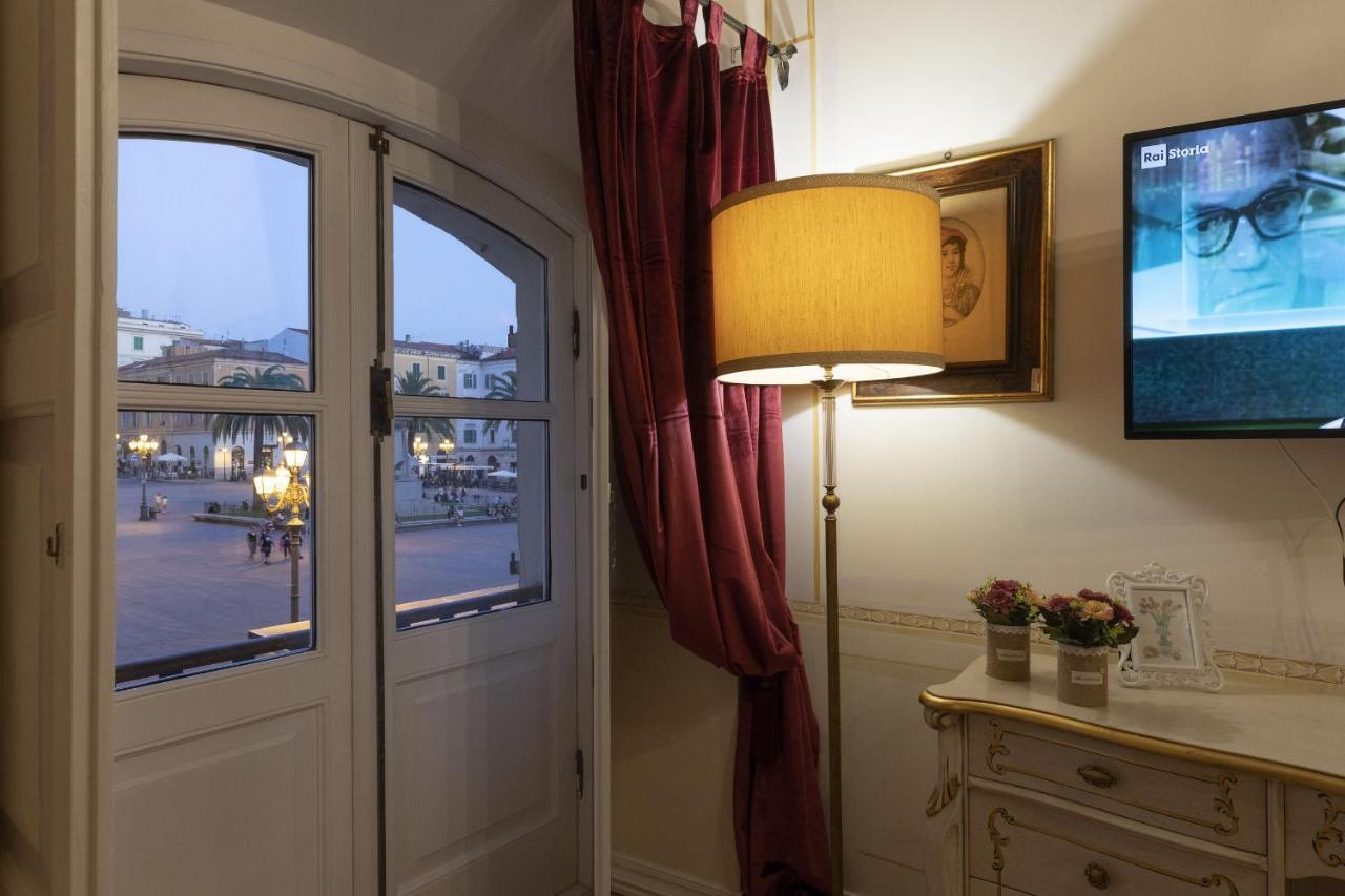 Les Suite Royales サッサリ エクステリア 写真