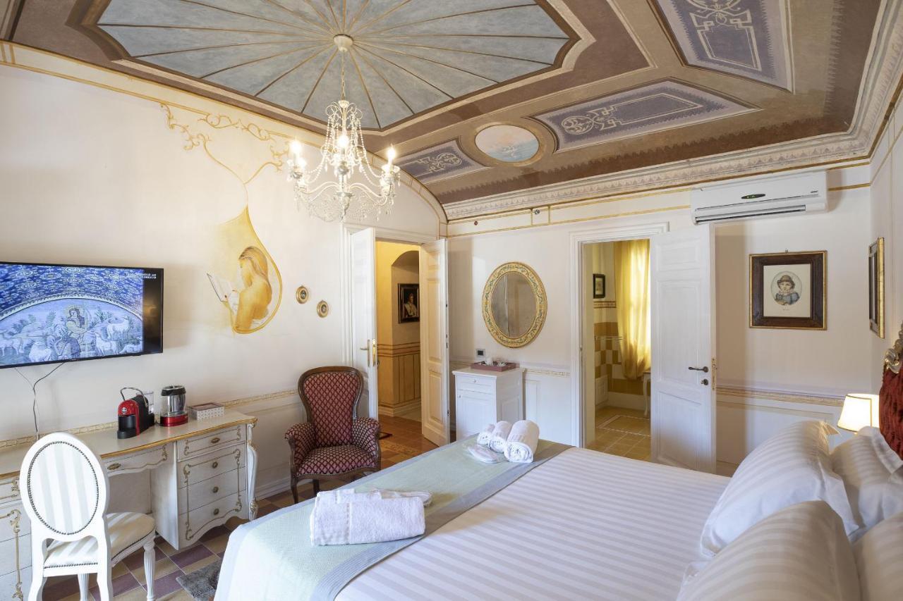 Les Suite Royales サッサリ エクステリア 写真