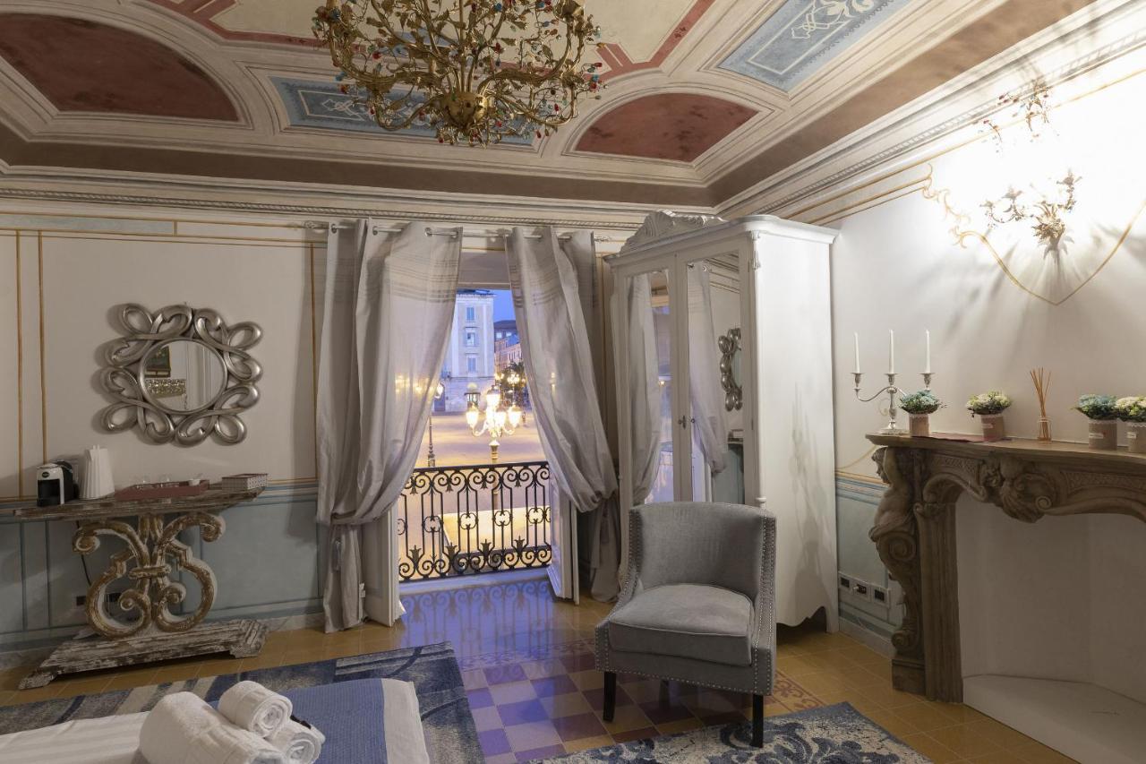 Les Suite Royales サッサリ エクステリア 写真
